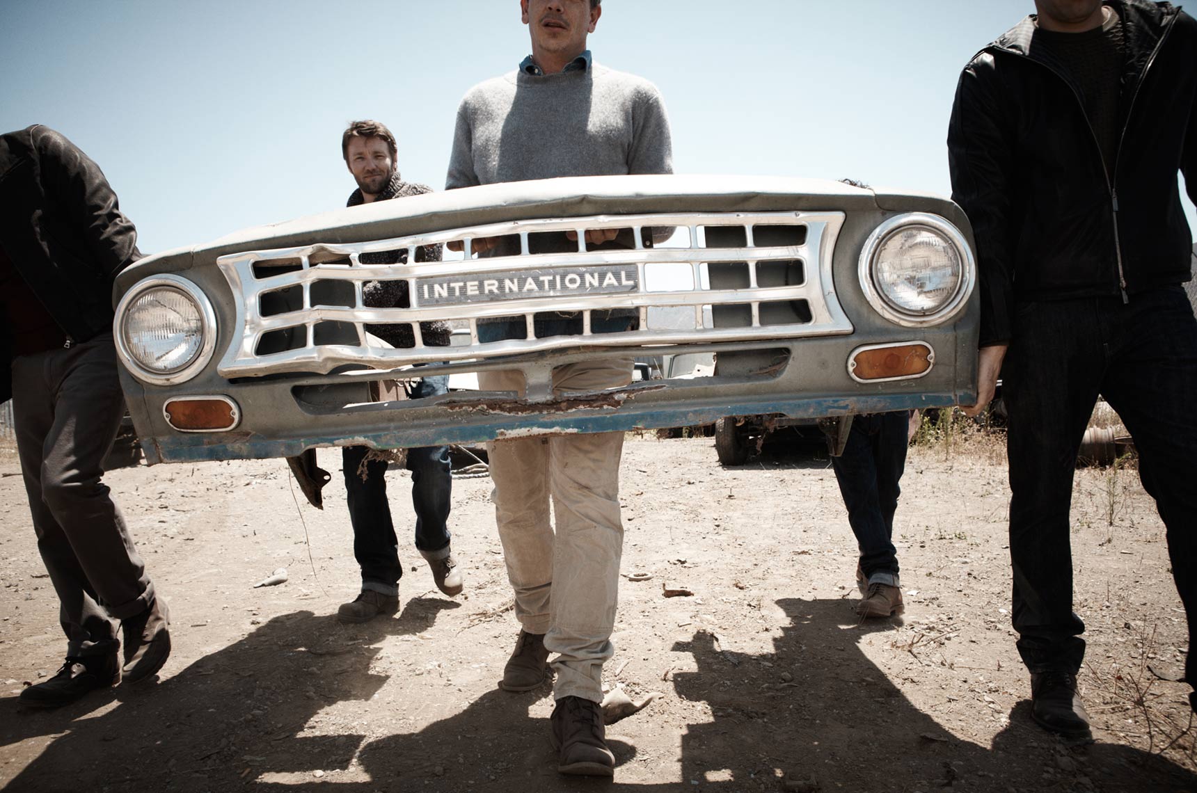 KurtIswarienko-AnimalKingdom-011080RTF