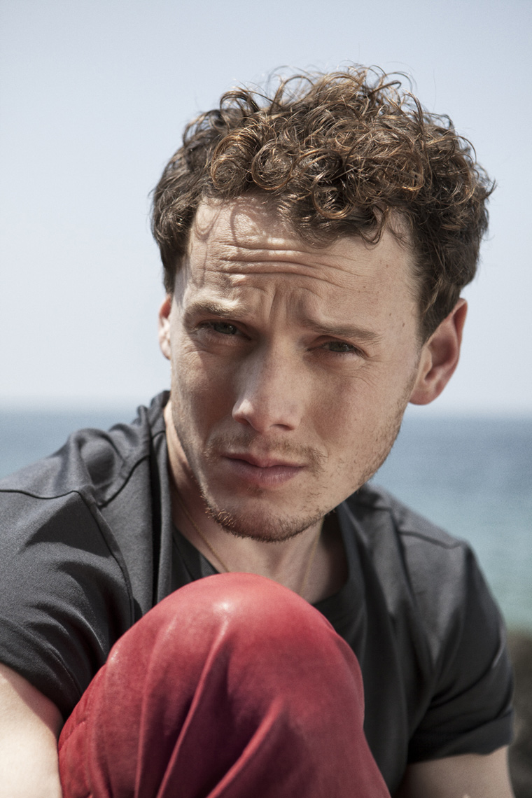 KurtIswarienko-AntonYelchin-1063RTF