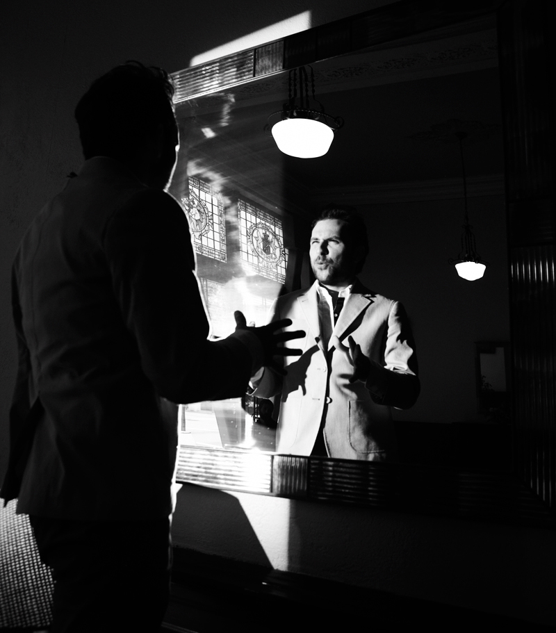 KurtIswarienko-CharlieDay-2492w