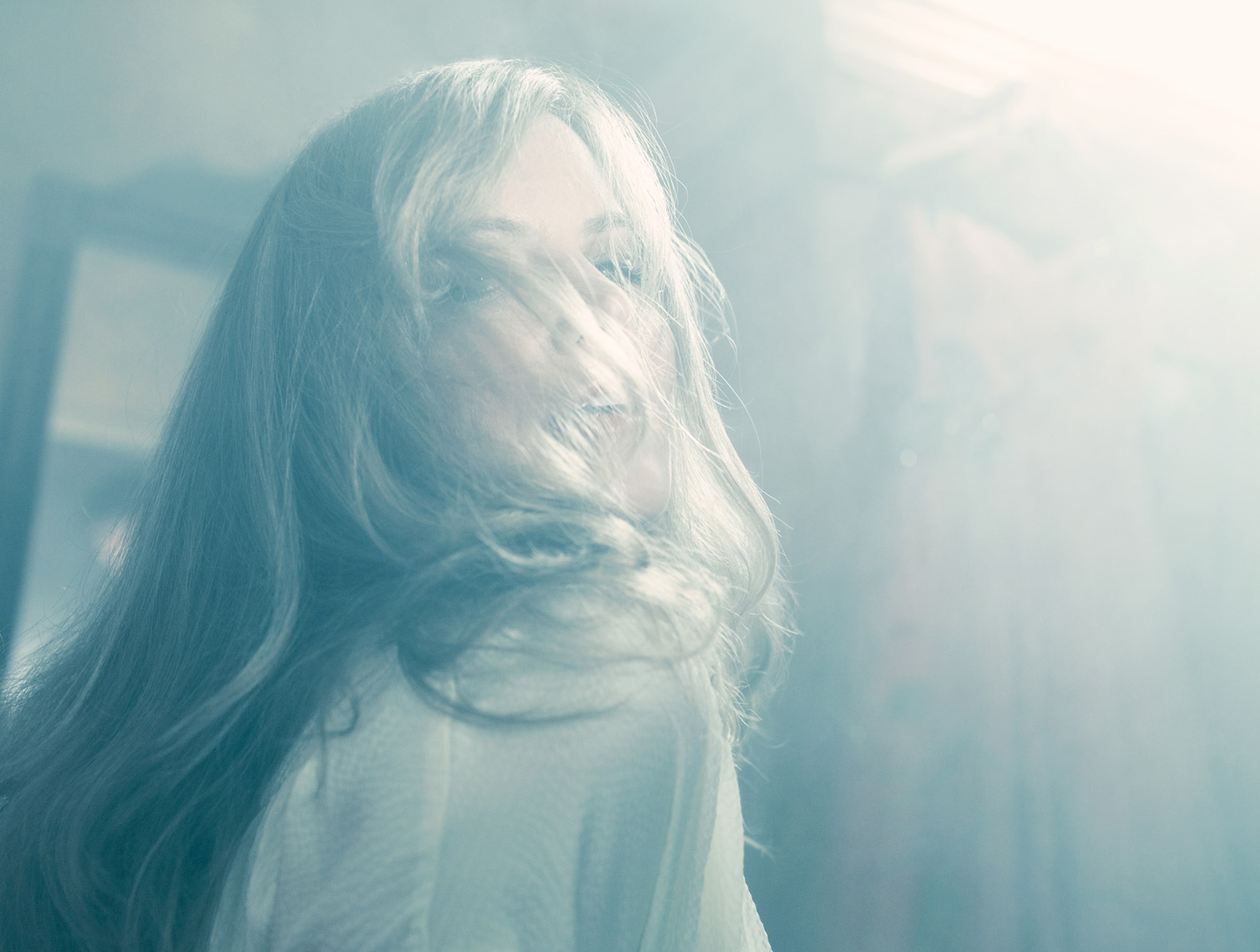 KurtIswarienko-JenniferJasonLeigh-JJL1clmw