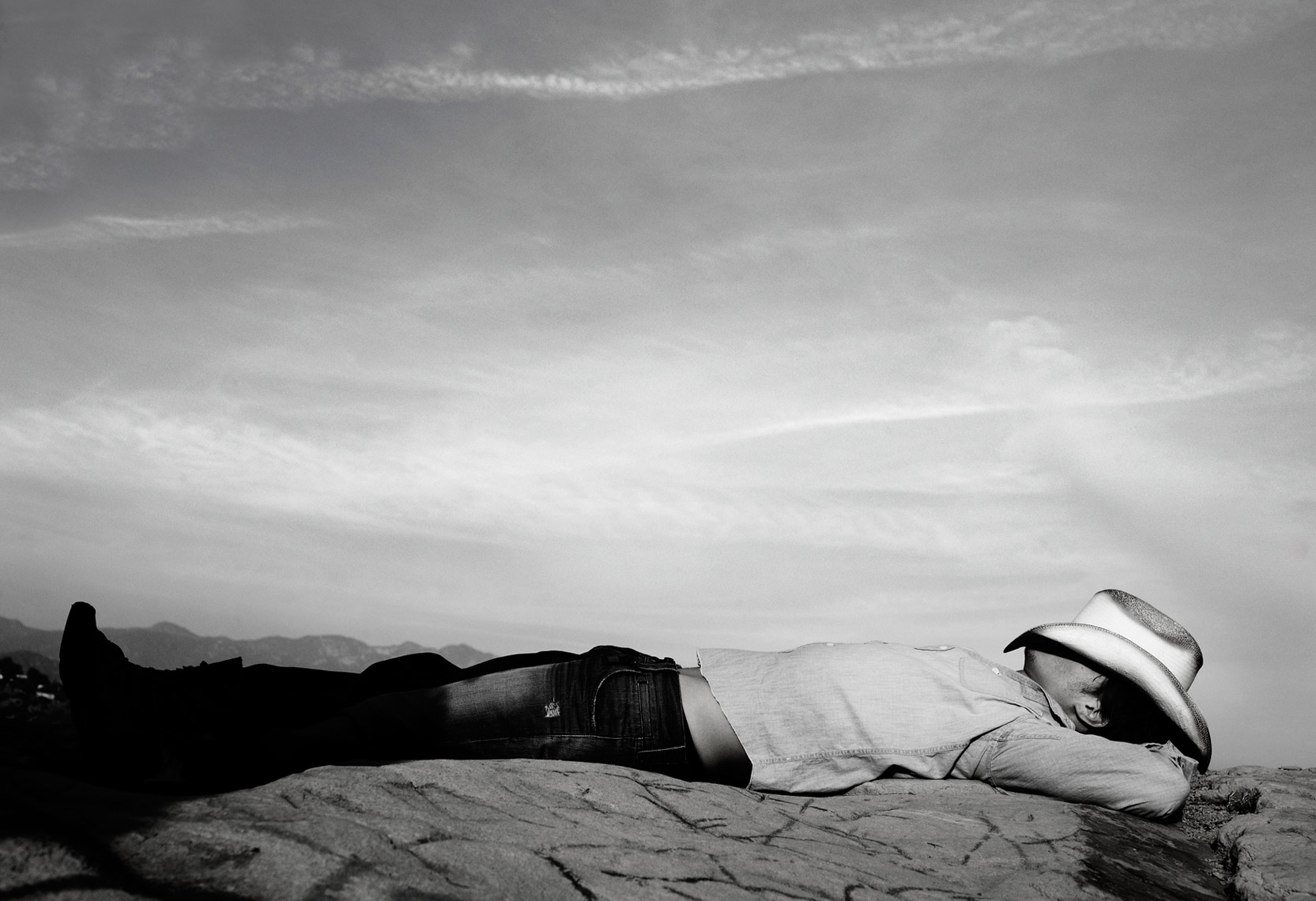 KurtIswarienko-LukeGrimes-1556STDKI03B9033RTFD