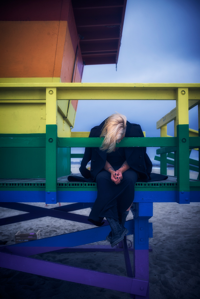 KurtIswarienko-Pink-Shot_01_372RTF