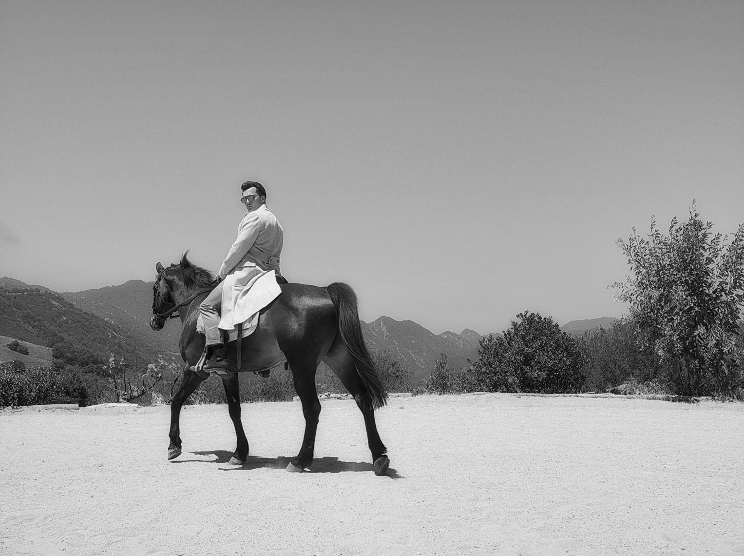 KurtIswarienko-RupertFriend-DSF9084RTFvBW