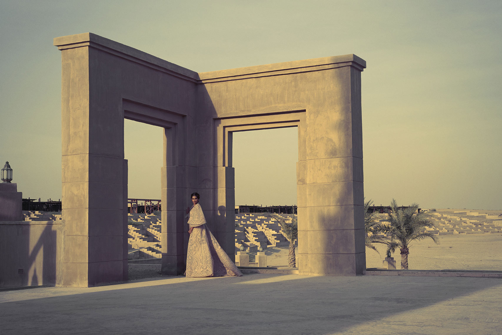 KurtIswarienko-Sonam-Kapoor-D_1311RTFw