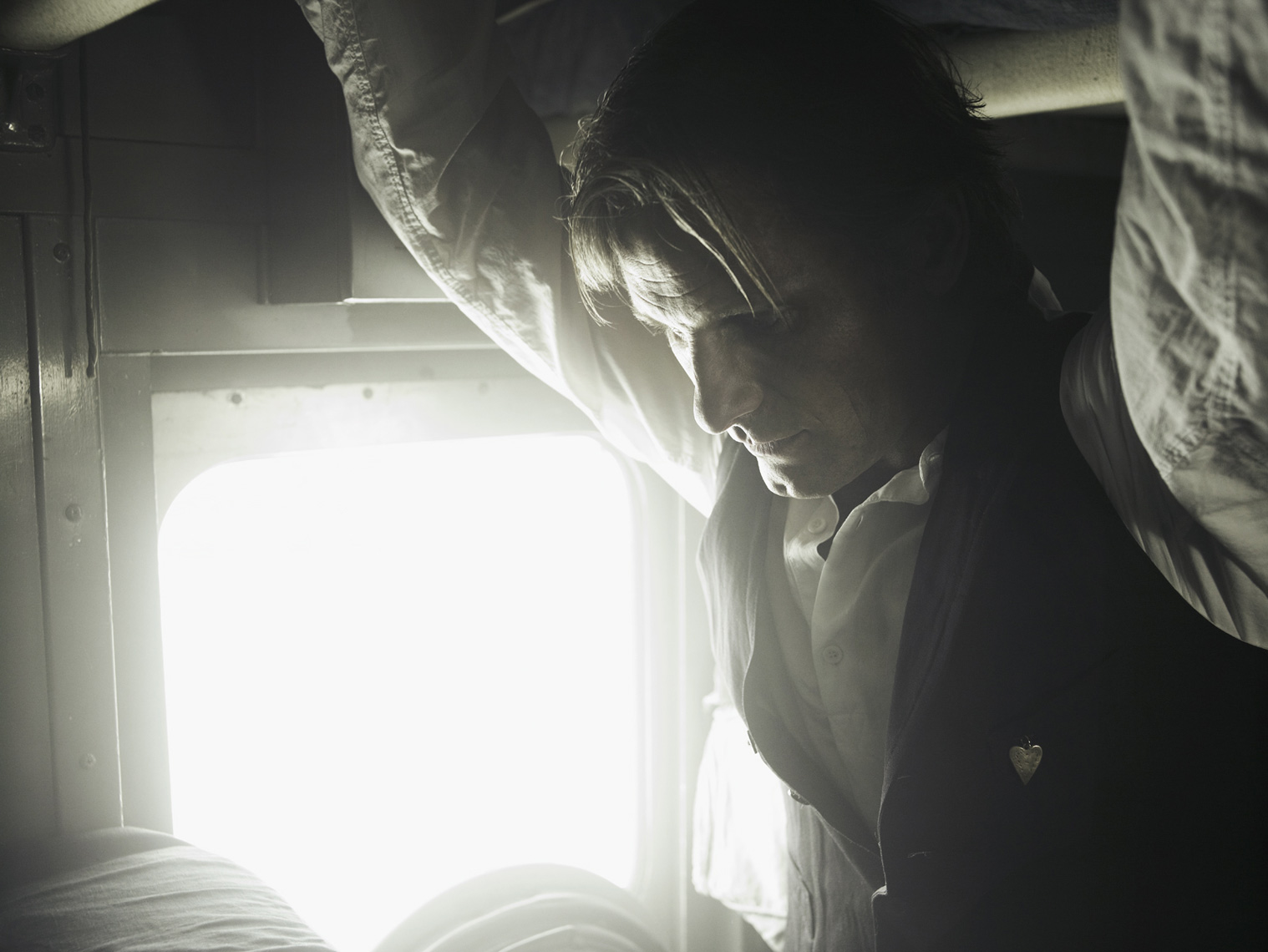 KurtIswarienko-ViggoMortensen-Shot4026RTF